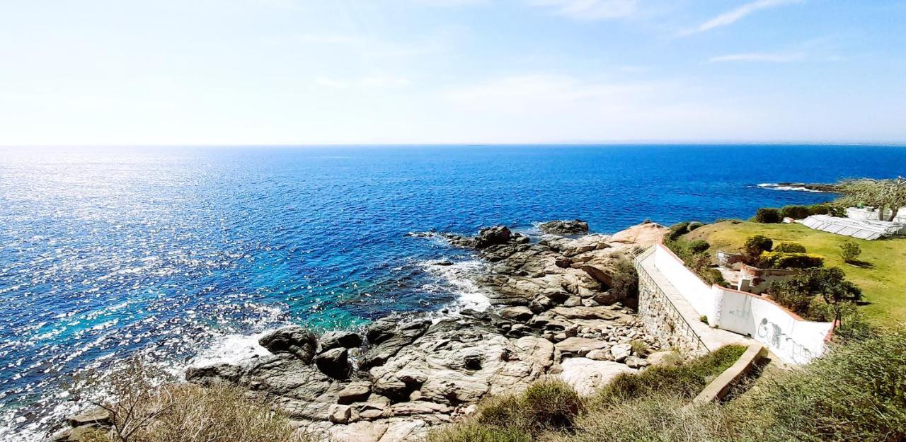 Meda Chica Roses Canyelles, Costa Brava Buitenkant foto